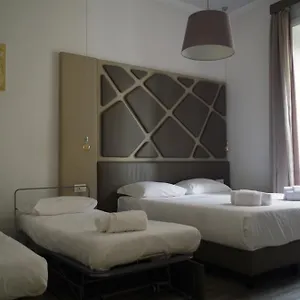 ** Pensión Suite Deal Italia