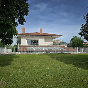 https://bed-and-breakfast-villa-sofia.hotelslidodijesolo.com