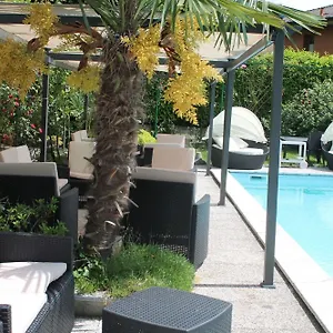 Hotel Paradiso, Maccagno