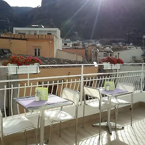 https://white-bb.sicilyhotelsitaly.net
